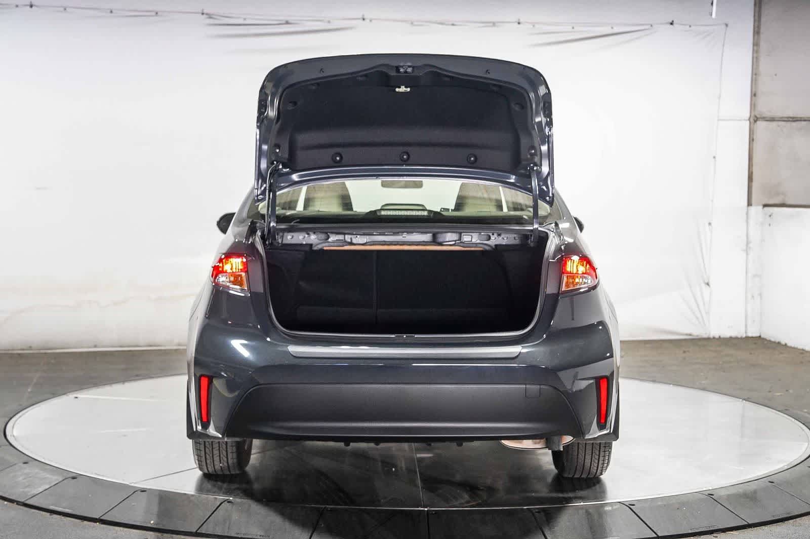 Certified 2026 Toyota Corolla LE w/ Carpet Mat Package (TMS) FWD image 27