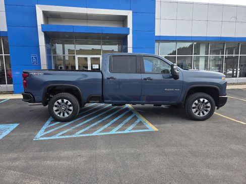 New 2026 Chevrolet Silverado 2500 Custom w/ Custom Value Package image 8