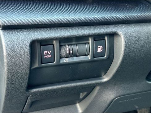 New 2026 Subaru Crosstrek 2.5i Limited image 10