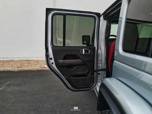 Used 2024 Jeep Wrangler Unlimited Rubicon 392 image 27