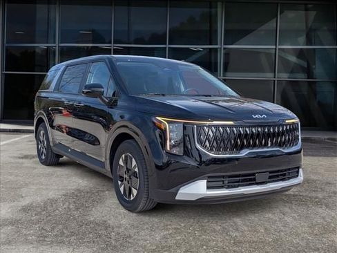 New 2026 Kia Carnival LXS image 1