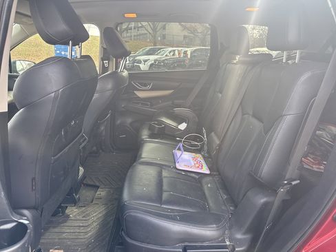 Used 2020 Subaru Ascent Limited w/ Technology Package image 8