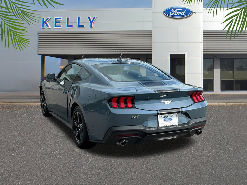 Certified 2025 Ford Mustang Coupe RWD image 3