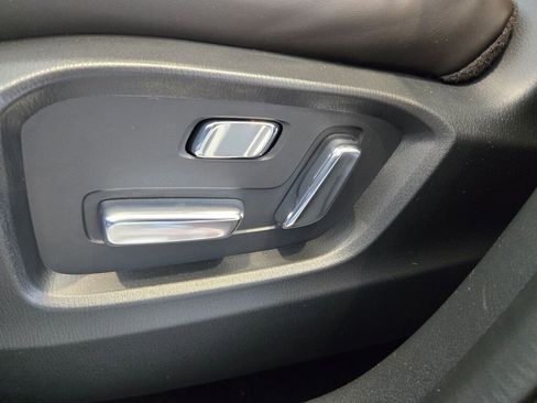 New 2025 MAZDA CX-5 Signature image 16