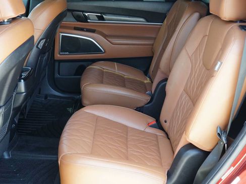 Used 2023 Kia Telluride SX X-Line AWD/4WD image 18
