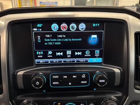 Used 2019 GMC Sierra 1500 SLE w/ SLE Value Package AWD/4WD image 14