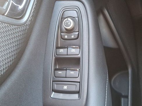 Used 2021 Subaru Outback Premium image 24