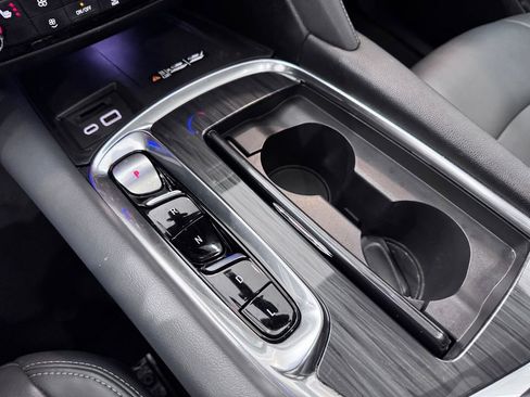 Certified 2023 Buick Enclave Essence w/ Experience Buick Package image 25