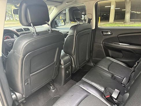 Used 2016 Dodge Journey Crossroad w/ Popular Equipment Group image 15