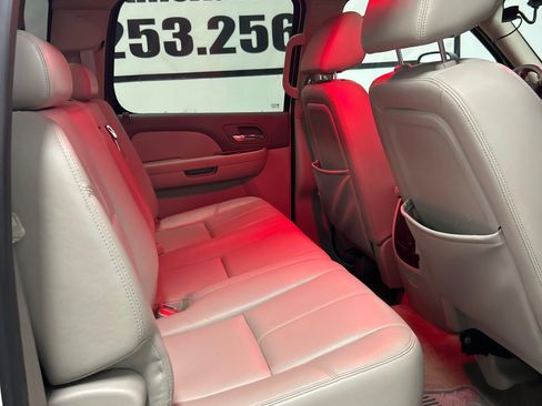 Used 2009 Chevrolet Silverado 3500 LTZ w/ LTZ Plus Package image 14