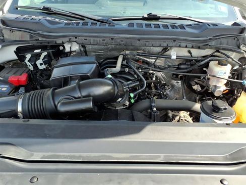 Used 2023 Ford F250 XL w/ STX Appearance Package AWD/4WD image 9