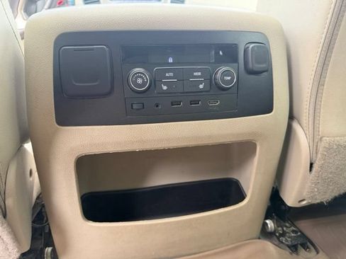 Used 2019 GMC Yukon Denali w/ Open Road Package AWD/4WD image 27