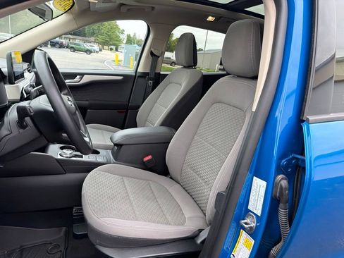 Certified 2020 Ford Escape SE FWD image 11