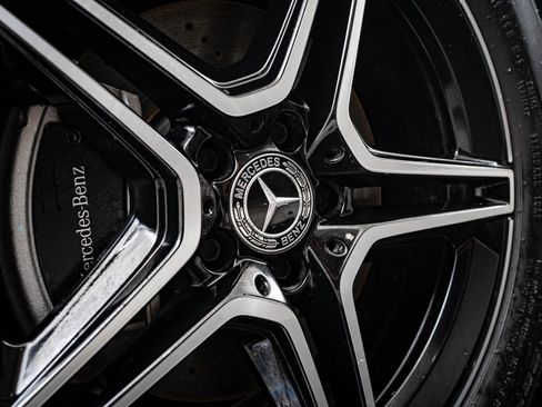 Certified 2024 Mercedes-Benz GLB 250 4MATIC image 8