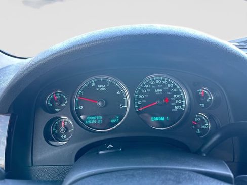 Used 2011 GMC Sierra 2500 Denali RWD image 18