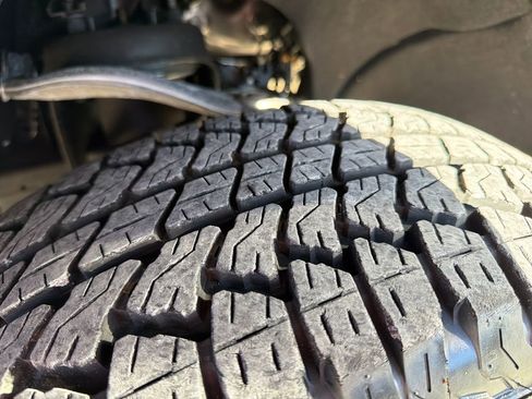 Used 2024 Chevrolet Silverado 1500 W/T w/ WT Value Package image 31