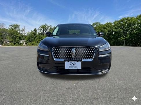 Used 2022 Lincoln Corsair AWD w/ Premium Package image 3