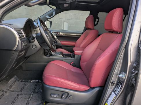 Used 2023 Lexus GX 460 Premium image 22