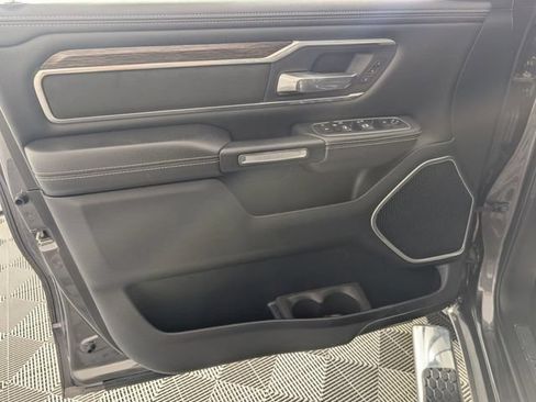Used 2020 RAM 1500 Laramie AWD/4WD image 10