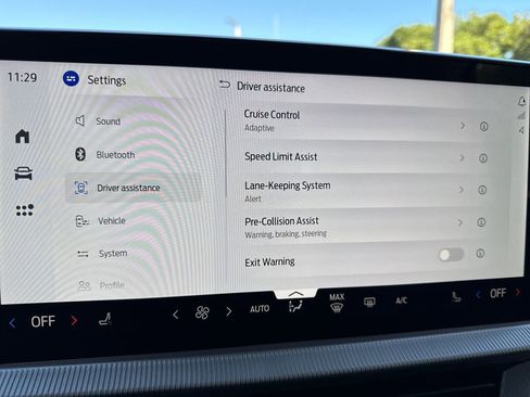New 2026 Ford Explorer Active image 26