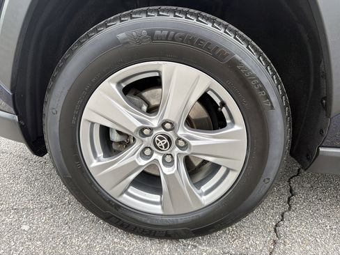 Certified 2024 Toyota RAV4 XLE AWD/4WD image 21