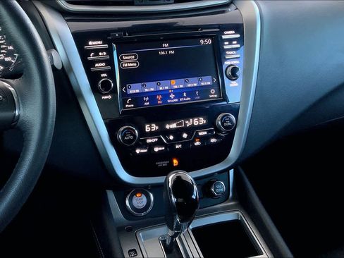 Used 2022 Nissan Murano SV w/ SV Midnight Edition Package image 6