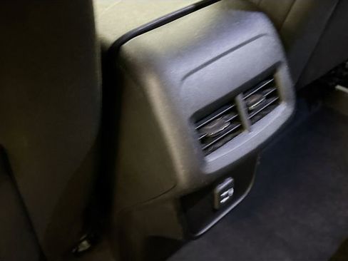 Used 2019 Chevrolet Equinox LT image 26