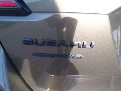 Used 2025 Subaru Outback Onyx Edition AWD/4WD image 4