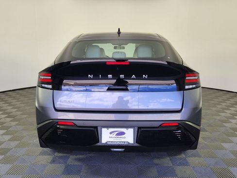 New 2026 Nissan Leaf SV+ w/ Floor Mat Package (SV+) FWD image 4