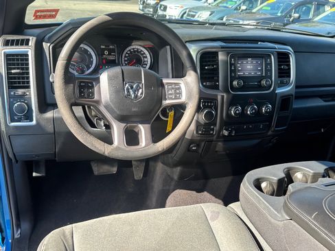 Used 2022 RAM 1500 Classic Warlock AWD/4WD image 9