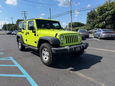 Used 2016 Jeep Wrangler Unlimited Sport w/ Max Tow Package AWD/4WD image 4