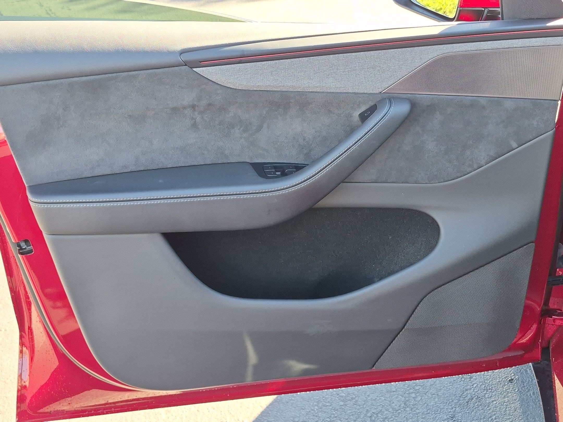 Used 2026 Tesla Model Y 2WD image 14