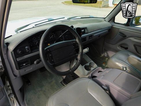 Used 1995 Ford Bronco image 16