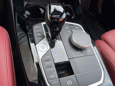 Certified 2024 BMW X3 xDrive30i w/ Convenience Package image 16