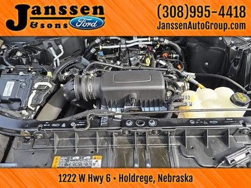 Used 2023 Ford Explorer XLT w/ Equipment Group 202A AWD/4WD image 2