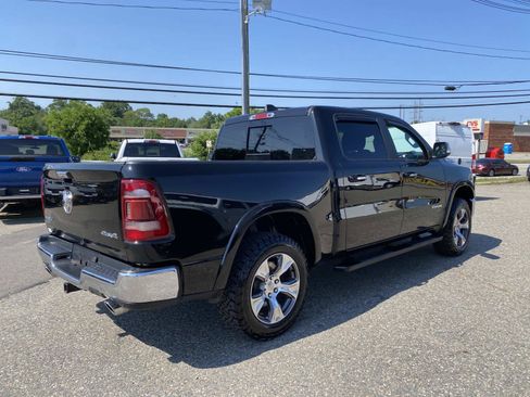Used 2022 RAM 1500 Laramie AWD/4WD image 3