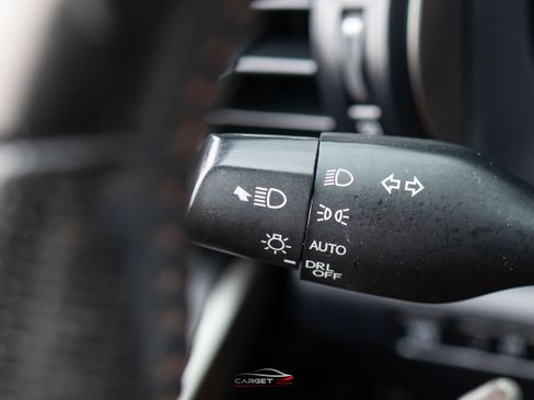 Used 2019 Lexus IS 350 F Sport w/ F Sport Package RWD image 26