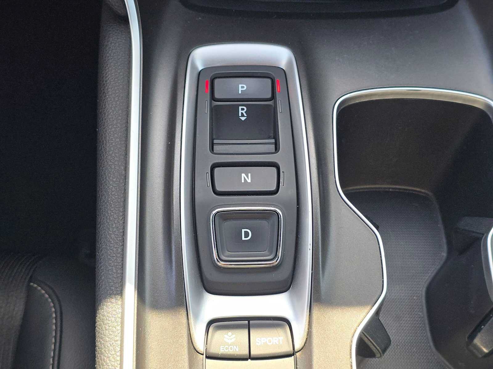 Used 2022 Honda Accord Sport image 30