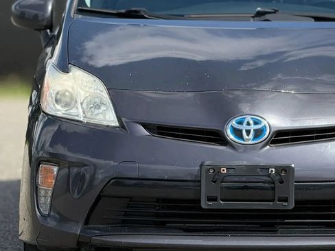 Used 2014 Toyota Prius Four FWD image 11