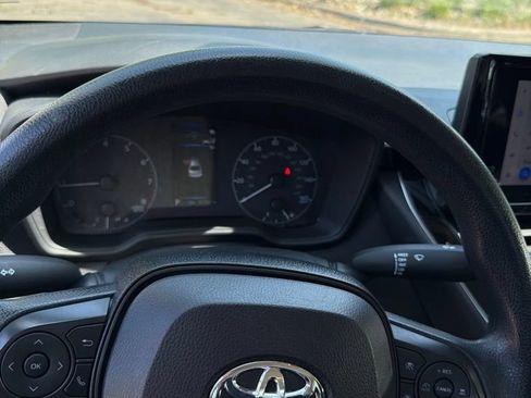 Used 2024 Toyota Corolla LE FWD image 14