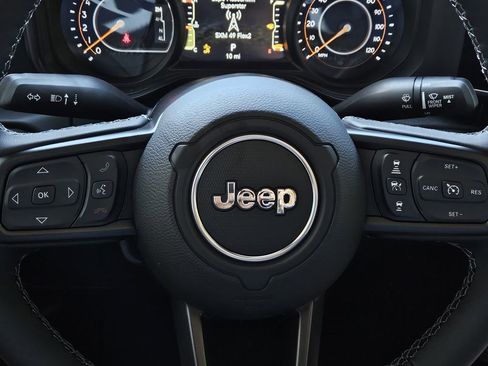 New 2026 Jeep Gladiator Sport AWD/4WD image 23