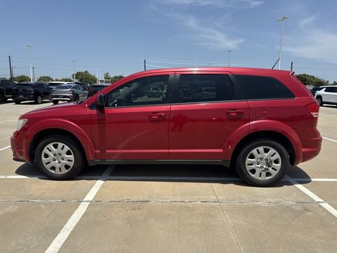 Used 2015 Dodge Journey American Value Package FWD image 9