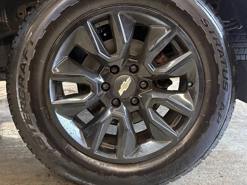 Used 2021 Chevrolet Silverado 1500 Custom w/ LPO, Dark Essentials Package AWD/4WD image 29