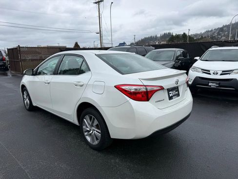 Used 2016 Toyota Corolla LE image 6