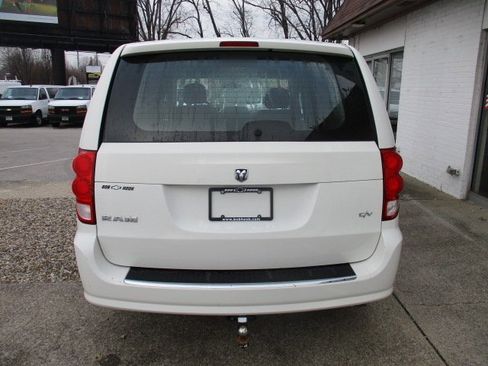 Used 2012 RAM C/V Base image 7