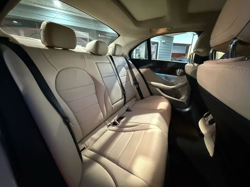 Used 2017 Mercedes-Benz C 300 Sedan image 21