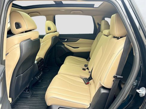 Used 2023 Acura MDX SH-AWD w/ Advance Package image 26