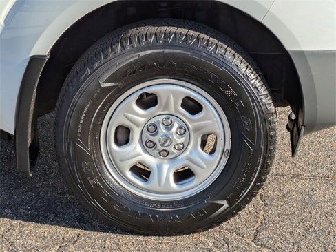 Used 2021 Nissan Frontier S image 11