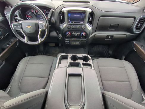 Used 2021 Chevrolet Silverado 1500 LT w/ Work Truck Package AWD/4WD image 15