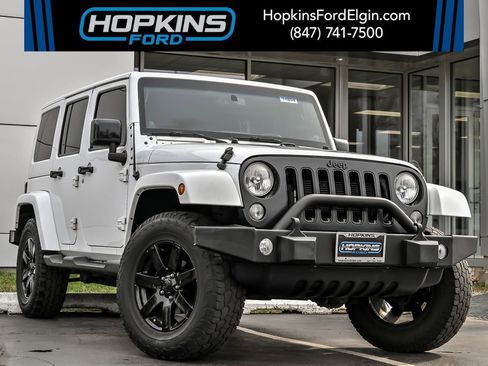 Used 2014 Jeep Wrangler Unlimited Sahara image 1